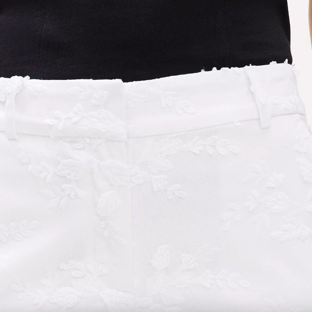 LOFT "Riviera" Shorts with Floral Embroidery - Picture 2 of 10